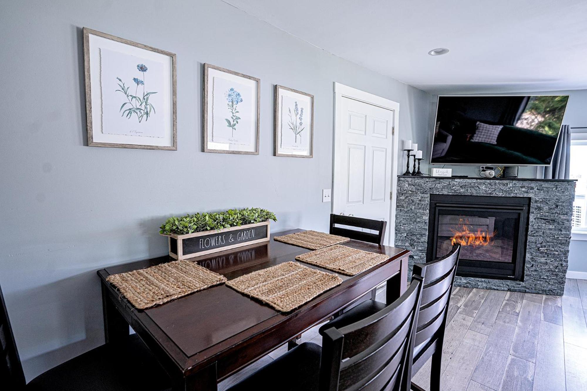 Peak Haven: 2Br Mountain View Villa Kellogg Exterior photo